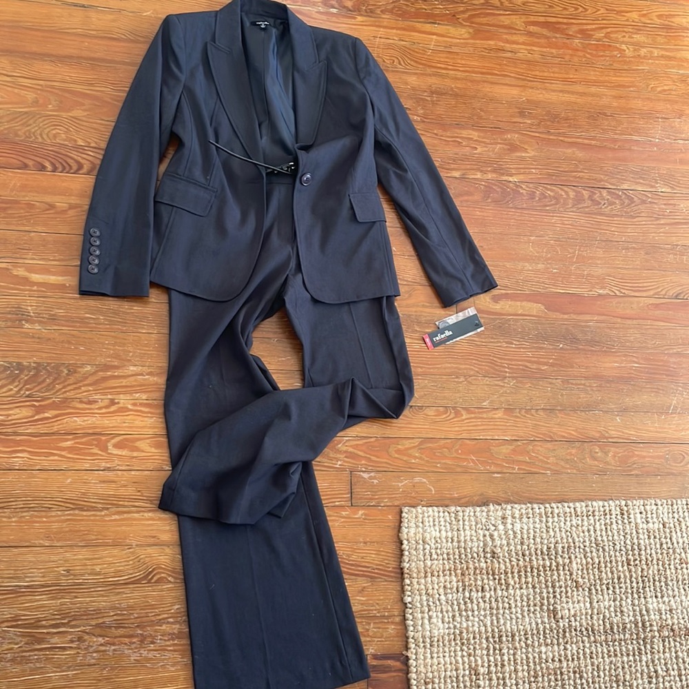 NWT Rafaella Pant Suit